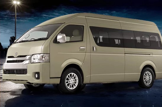 17 and 18 Seater Minibus Hire Hounslow